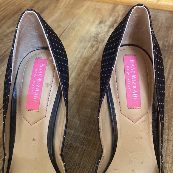 Isaac Mizrahi New York black & white polka dot heels bow embellishment size 6 - Picture 8 of 12